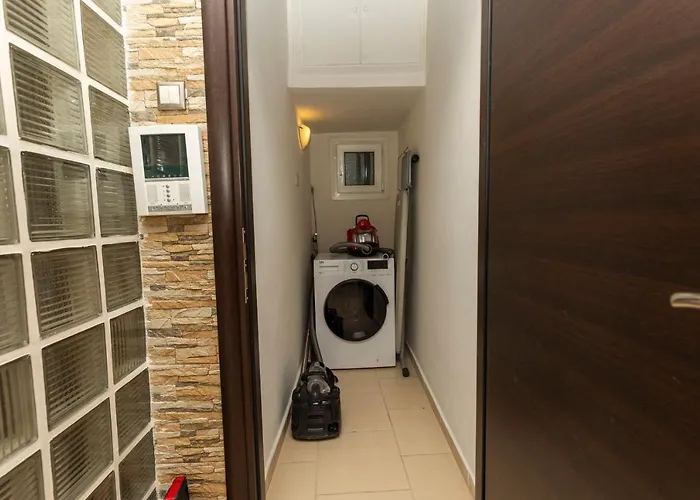 Delmare Kram Vee Apartament Saloniki